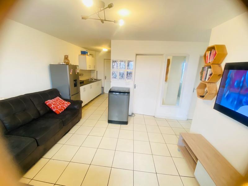 2 Bedroom Property for Sale in Kensington Western Cape